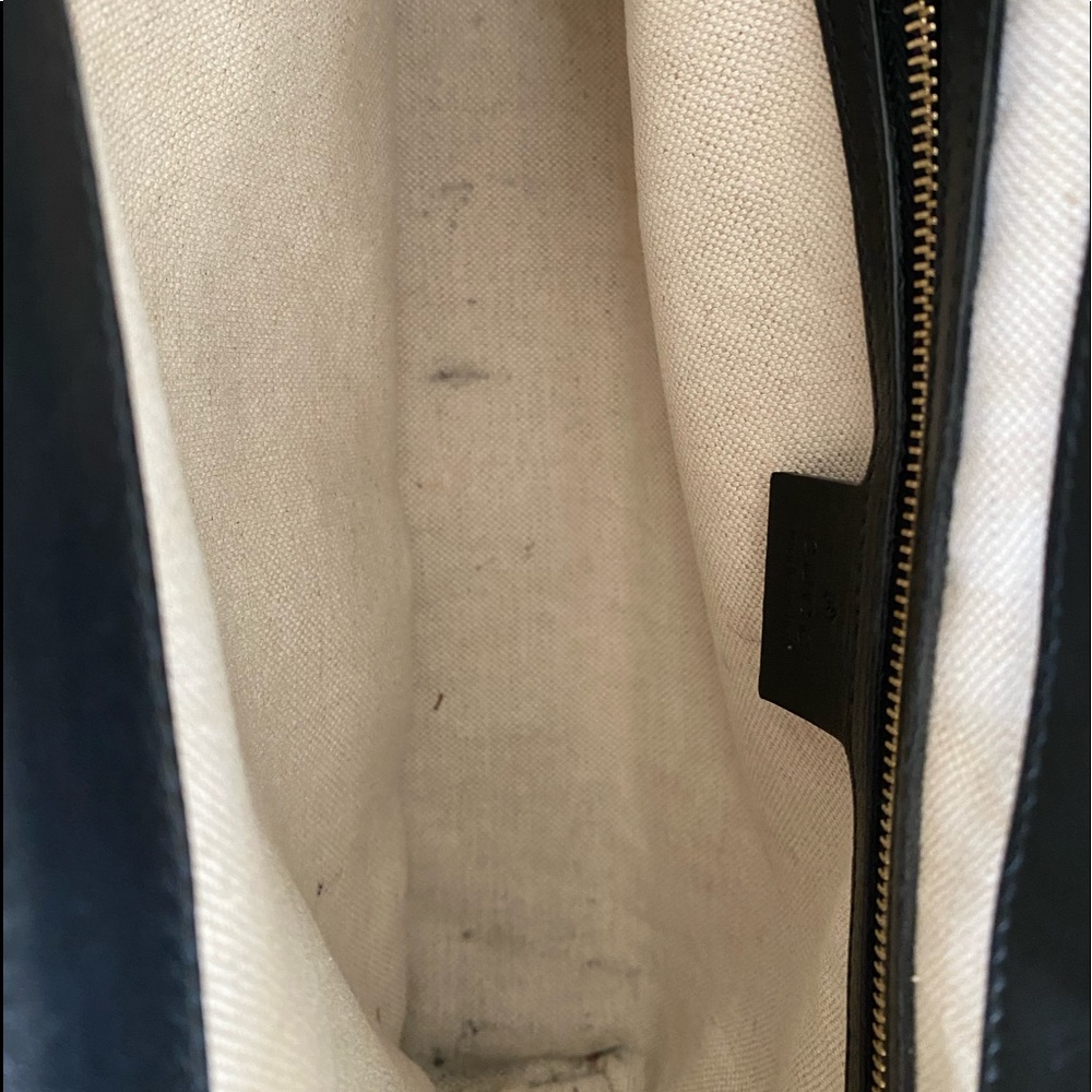 Black Gucci Bamboo Handle Purse - Picture 13 of 15